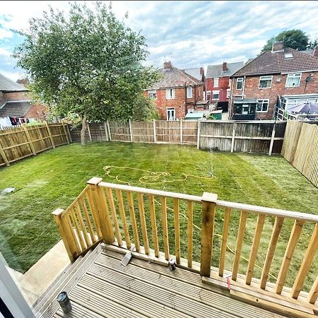 Rotherham - Rawmarsh - Great Customer Feedback - 2 Bed Bungalow - New Build - High End Furnishings - Wheel Chair Accessible - Large Enclosed Garden - Dog Friendly Luaran gambar